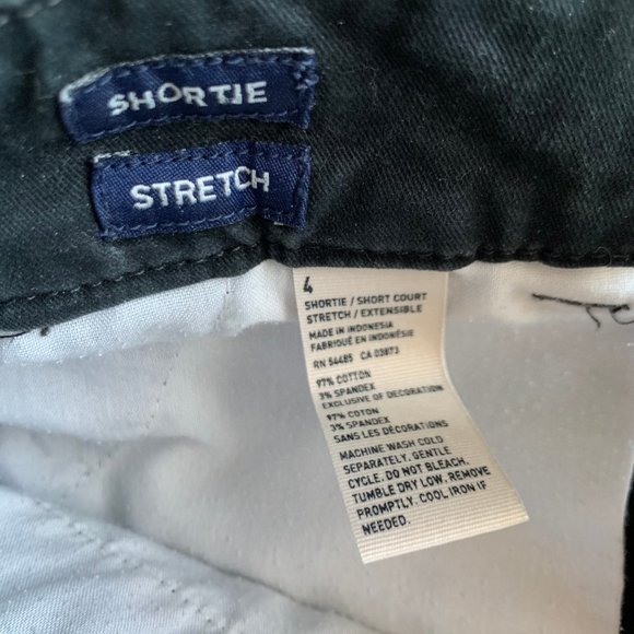 American Eagle Black Shortie Stretch Shorts | 4 - Picture 3 of 4